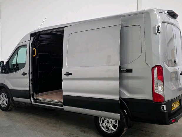 Ford Transit TRANSIT 350 L3 DIESEL FWD 2.0 Eco Blue 170ps H2 Limited Van 12