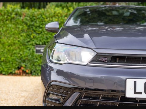 Volkswagen Polo 1.0 Polo R-Line TSI Semi-Auto 5dr 11