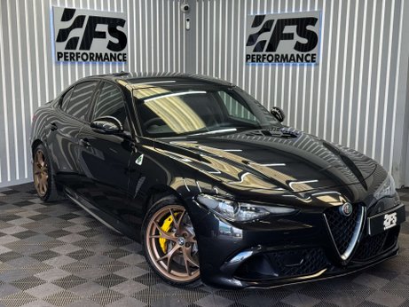 Alfa Romeo Giulia 2.9 V6 Bi-Turbo Quadrifoglio Saloon 4dr Petrol Auto Euro 6 (s/s) (510 ps) 29