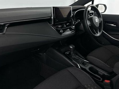 Suzuki Swace MOTION 9