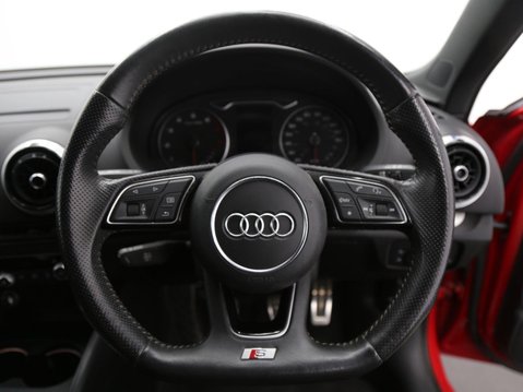 Audi A3 1.5 TFSI CoD 35 S line Sportback Euro 6 (s/s) 5dr 10