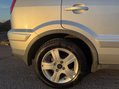 Ford Fusion 1.6 Fusion Zetec Auto 5dr 10