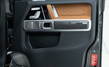 Mercedes-Benz G Class AMG G63 26