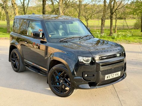 Land Rover Defender 3.0 Defender Hard Top SE D MHEV Auto 4WD 5dr 27