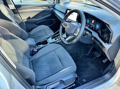 Volkswagen Golf STYLE ETSI DSG 20
