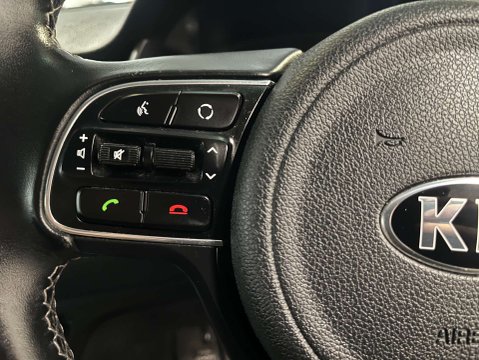 Kia Niro 1.6 Niro 2 Semi-Auto 5dr 15