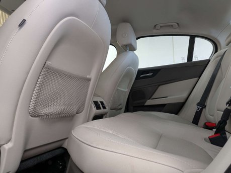 Jaguar XE 2.0 XE Portfolio i Auto 4dr 47