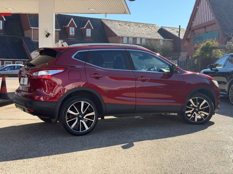 Nissan Qashqai DCI TEKNA XTRONIC 2
