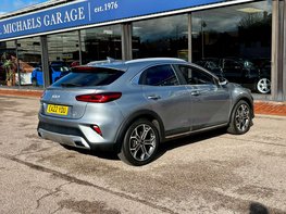 Kia Xceed 1.0 XCeed Connect ISG 5dr 8