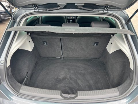 SEAT Leon 1.4 EcoTSI FR Technology DSG Euro 6 (s/s) 5dr 33