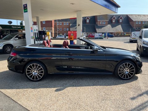 Mercedes-Benz C Class C 220 D 4MATIC AMG LINE 8