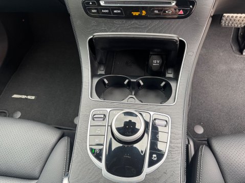 Mercedes-Benz GLC GLC 250 D 4MATIC AMG LINE PREMIUM 22