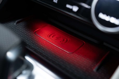 Jaguar F-Pace 5.0 F-PACE SVR AWD Auto 4WD 5dr 34