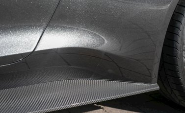 Aston Martin Zagato Vanquish Volante 30