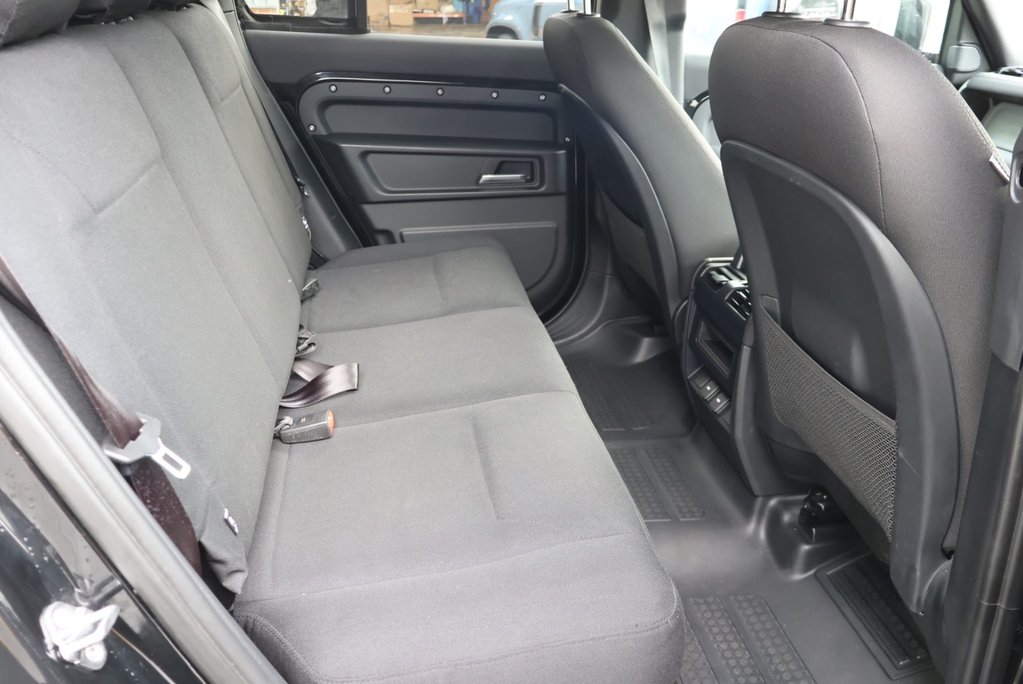 Land Rover Defender 110 D250 HARD TOP MHEV URBAN STYLED WITH REAR SEATS  17