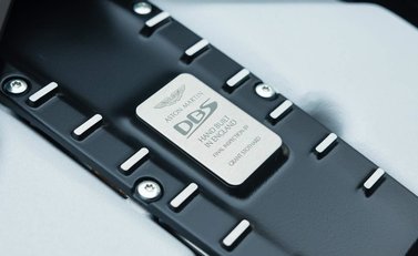 Aston Martin DBS Superleggera 39