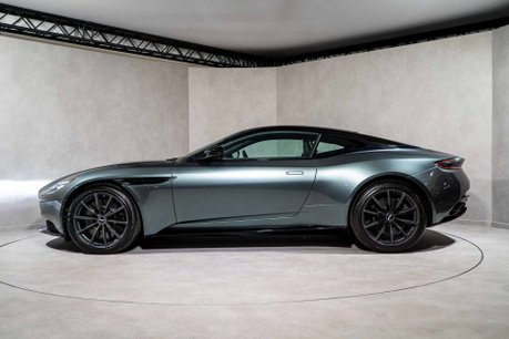 Aston Martin DB11 V12 AMR. Q PAINTWORK. H & C SEATS. CARBON FIBRE INTERIOR. TECHNOLOGY PACK. 8