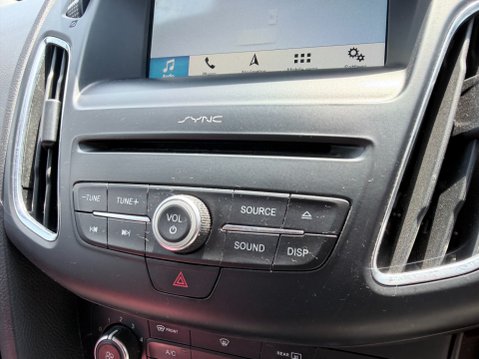 Ford Focus 1.0 ST-LINE NAVIGATION 20