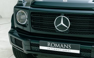 Mercedes-Benz G Class G400d AMG LINE PREMIUM PLUS 25