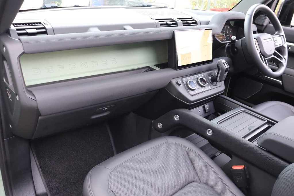 Land Rover Defender 90 75TH LIMITED EDITION SUPER LOW MILES MATT PPF WRAP  20