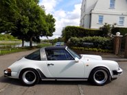 Porsche 911 CARRERA 3.2 TARGA 52