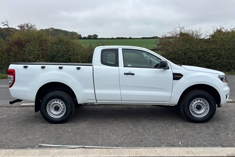 Ford Ranger XL 170 ps Super Cab 4x4 Pickup - Tonneau Cover - Air Con 9