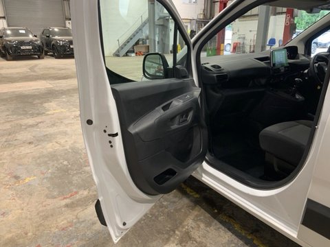 Peugeot Partner BLUEHDI PROFESSIONAL PREMIUM PLUS L1 13