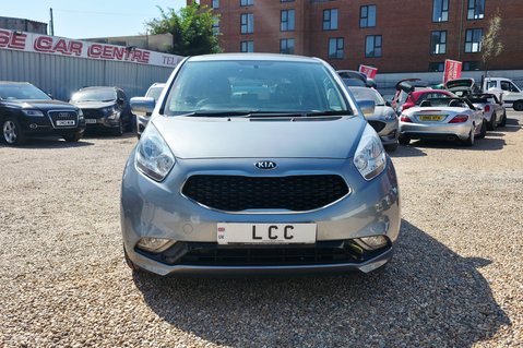 Kia Venga 3.. AUTOMATIC.. 1 PREVIOUS KEEPER.. 7 MAIN DEALER SERVICES.. STUNNING 2