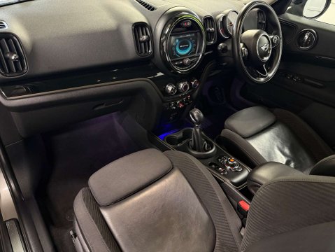 Mini Countryman 1.5 Countryman Cooper Auto 5dr 36