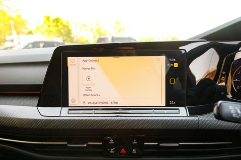 Volkswagen Golf R-LINE TSI 29