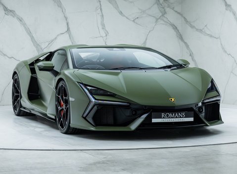 Lamborghini Revuelto 9