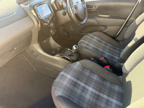 Peugeot 108 ALLURE AUTOMATIC 19