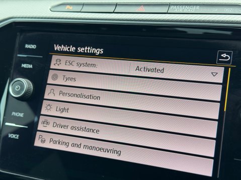 Volkswagen Arteon 1.5 TSI EVO R-Line Fastback DSG Euro 6 (s/s) 5dr 23