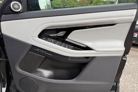 Land Rover Range Rover Evoque R-DYNAMIC HSE MHEV -ADAPTIVE CRUISE -PAN ROOF -HEATED S/WHEEL - FULL S/HIST 34