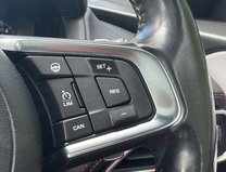 Jaguar F-Pace 2.0 D180 R-Sport SUV 5dr Diesel Auto AWD Euro 6 (s/s) (180 ps) 13
