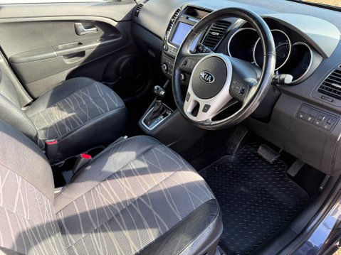 Kia Venga 4 AUTOMATIC 12