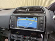 Jaguar F-Pace 2.0 F-Pace R-Sport AWD D 4WD 5dr 76