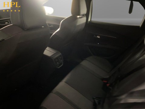 Peugeot 3008 1.2 PureTech Allure SUV 5dr Petrol EAT Euro 6 (s/s) (130 ps) Air Con - Blue 19