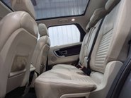 Land Rover Discovery Sport 2.0 Discovery Sport Luxury HSE TD4 Auto 4WD 5dr 66