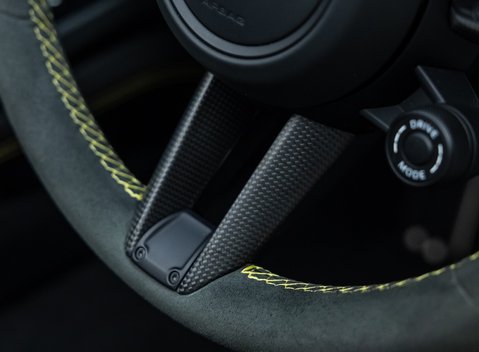 Porsche 911 Targa 4 GTS (992) 17