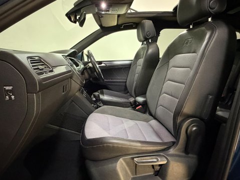 Volkswagen Tiguan Allspace ALLSPACE R-LINE TECH 1.5 TSI EVO 150 DSG AUTOMATIC 7 SEATER 17