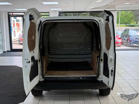 Fiat Fiorino 1.3 JTD Multijet II Cargo Car Derived Van 3dr Diesel Manual (119 g/km, 75 b 64