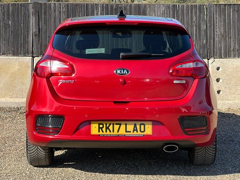Kia Ceed CRDI 4 ISG 8