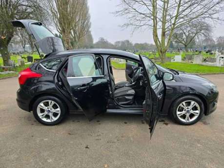 Ford Focus 1.6 Zetec S Powershift Euro 5 5dr 21