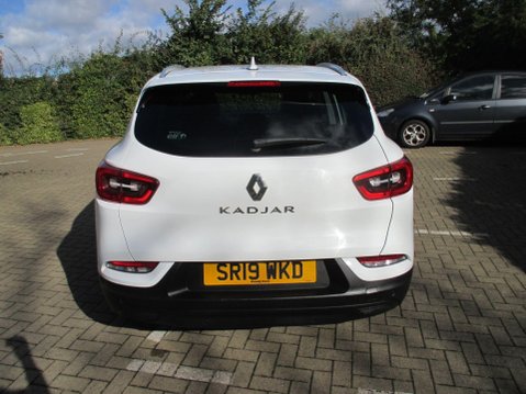Renault Kadjar 1.3 TCe Iconic Euro 6 (s/s) 5dr 4
