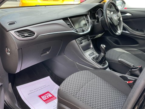 Vauxhall Astra 1.0i Turbo ecoFLEX Tech Line Euro 6 (s/s) 5dr 25