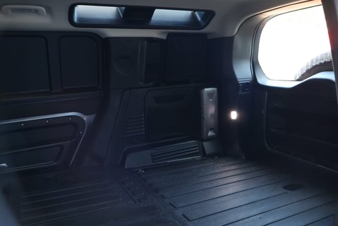 Land Rover Defender 110 HARD TOP MHEV expedition model ask about rear seat conversion 23