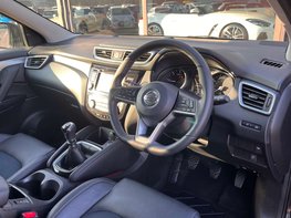 Nissan Qashqai 1.6 Qashqai Tekna dCi 5dr 18