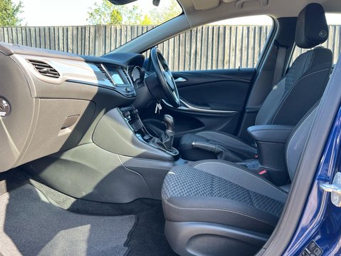 Vauxhall Astra SRI NAV 19