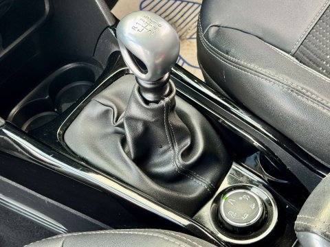 Peugeot 2008 1.6 2008 Allure Blue HDi S/S 5dr 51